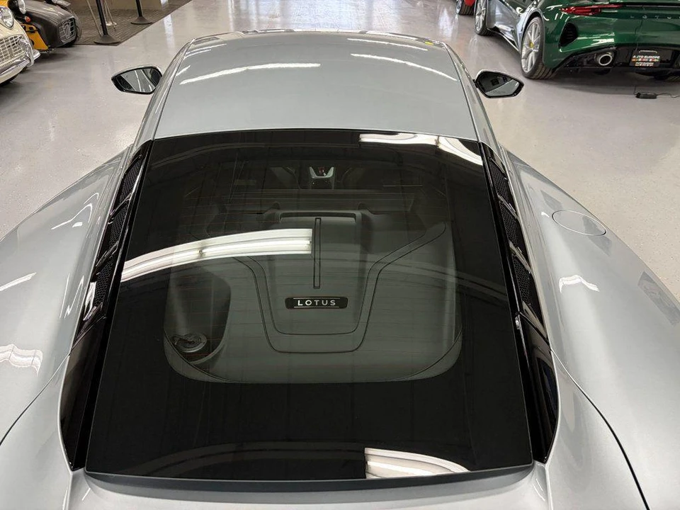 2026 Lotus Emira - Image 14 of 31