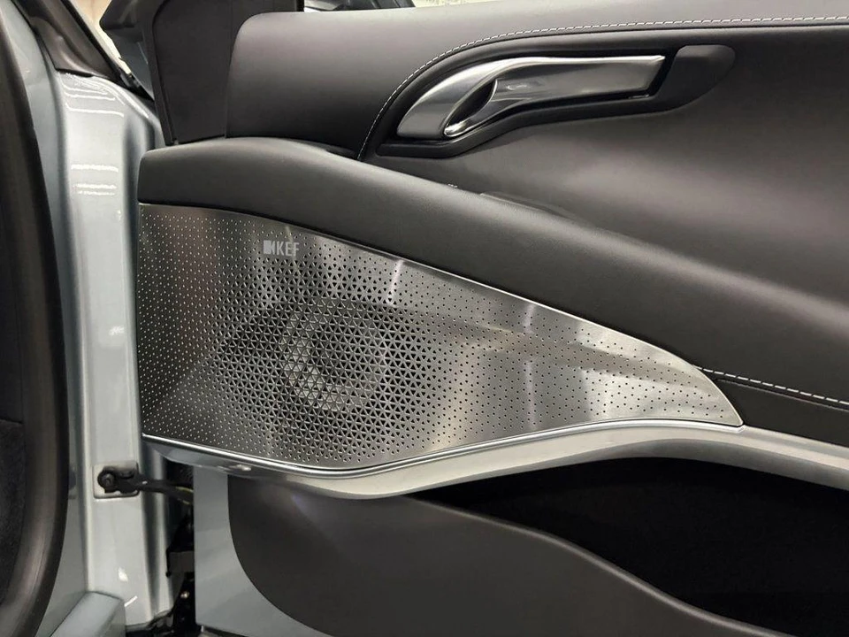 2026 Lotus Emira - Image 24 of 31