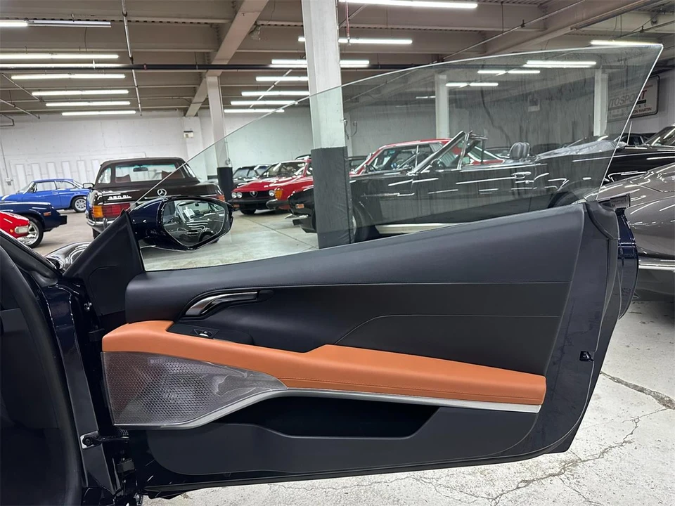 2026 Lotus Emira - Image 27 of 31