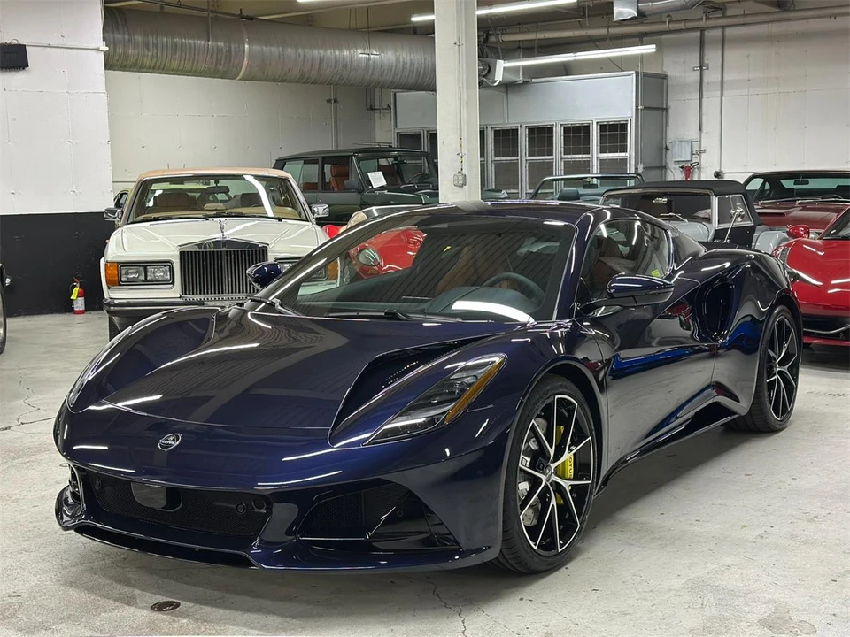 2026 Lotus Emira - Image 3 of 31
