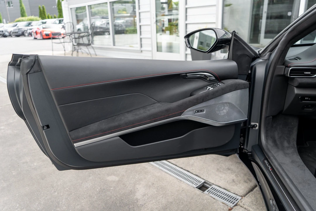 2026 Lotus Emira - Image 10 of 31