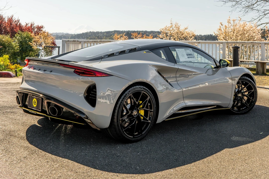 2026 Lotus Emira - Image 6 of 31