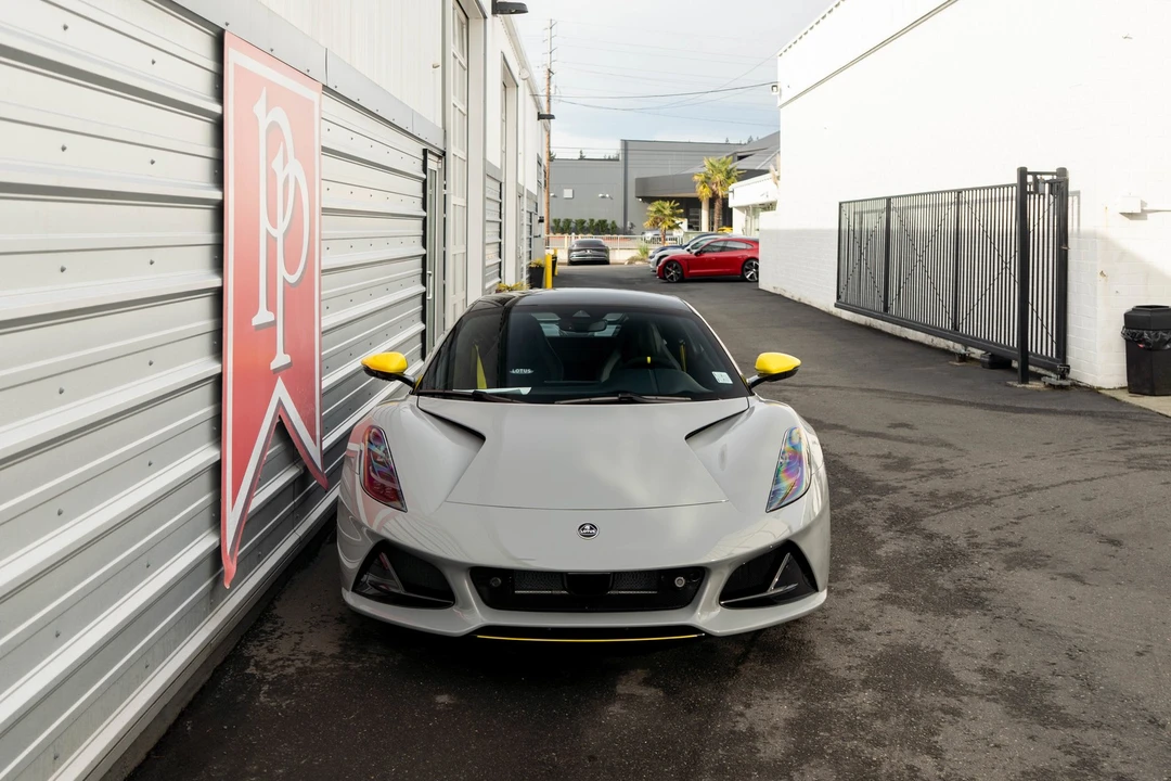 2026 Lotus Emira - Image 30 of 31
