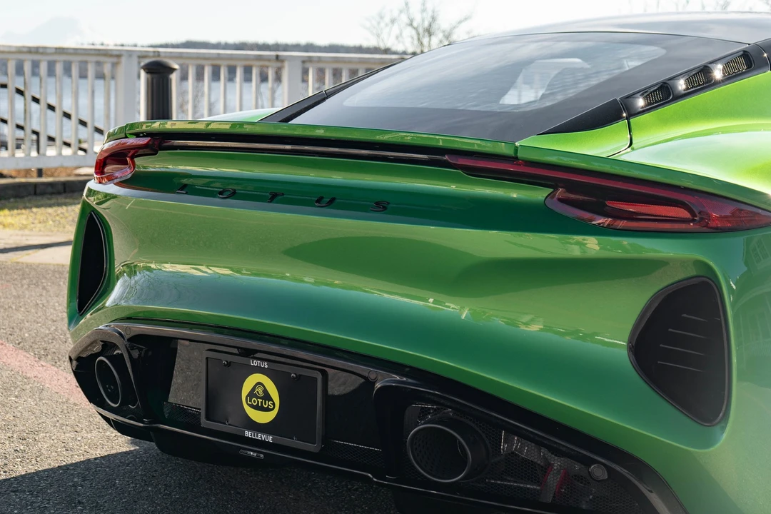 2026 Lotus Emira - Image 6 of 21