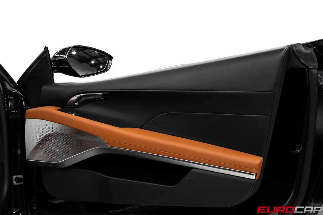 2026 Lotus Emira - Image 24 of 31
