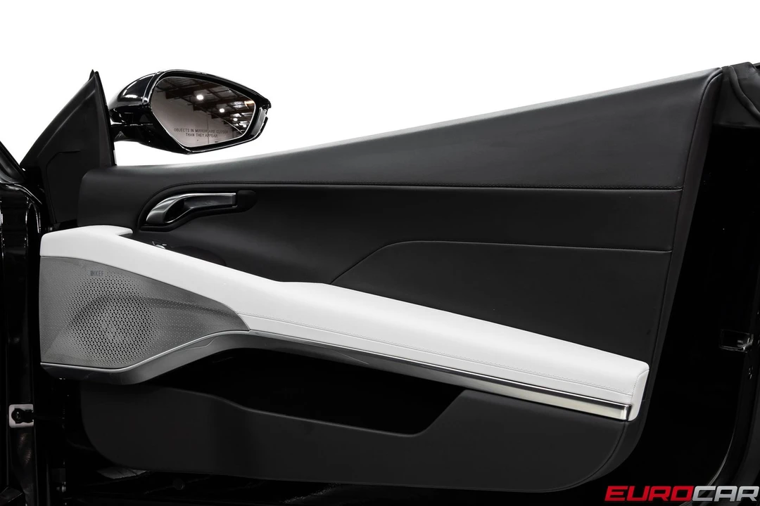 2026 Lotus Emira - Image 26 of 31