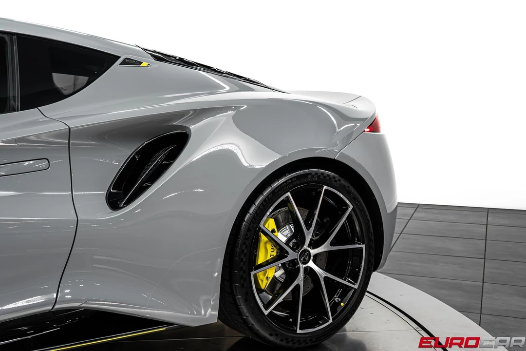 2026 Lotus Emira - Image 17 of 31