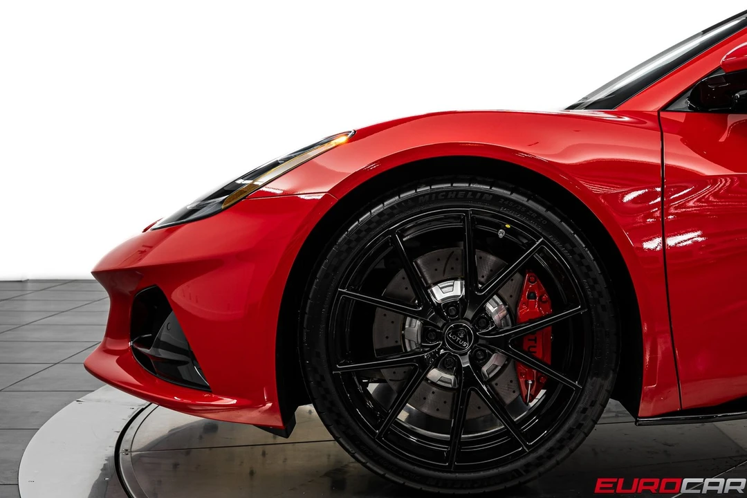 2026 Lotus Emira - Image 12 of 31