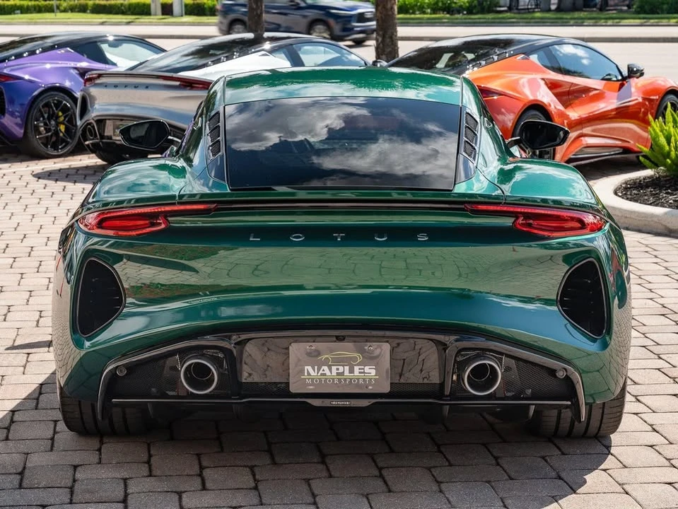 2026 Lotus Emira - Image 17 of 20