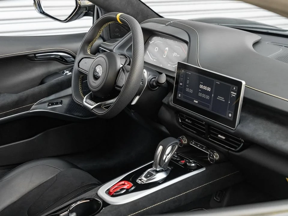 2026 Lotus Emira - Image 9 of 20