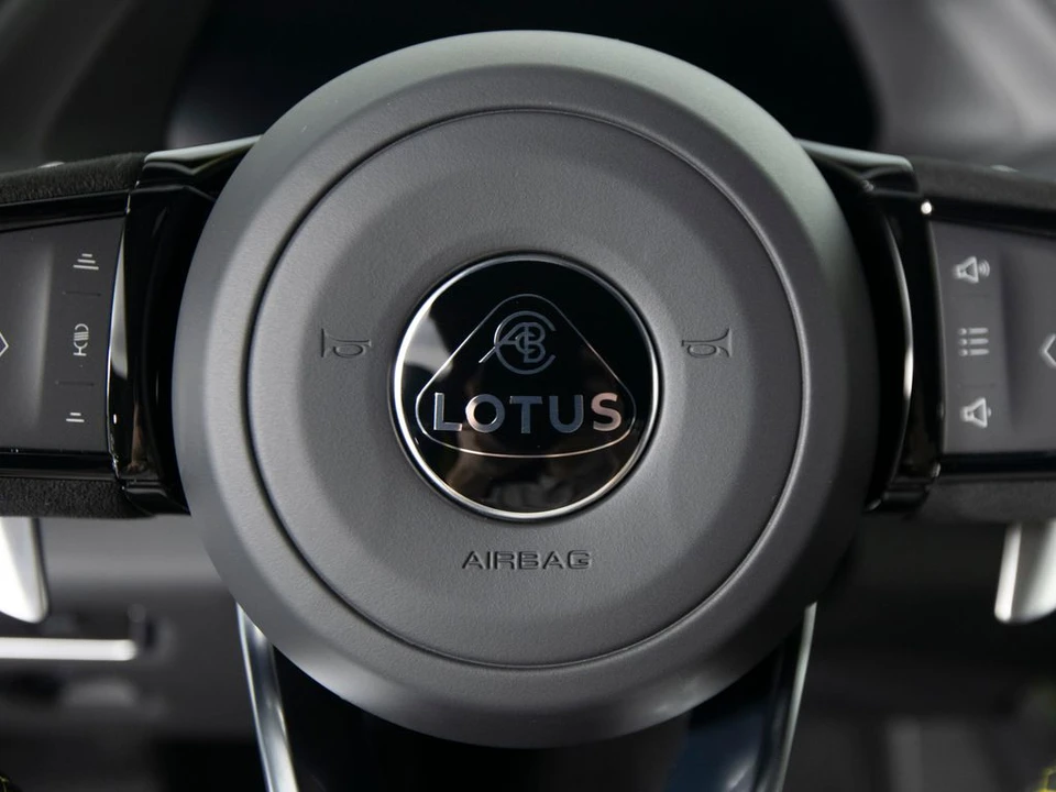2026 Lotus Emira - Image 30 of 31