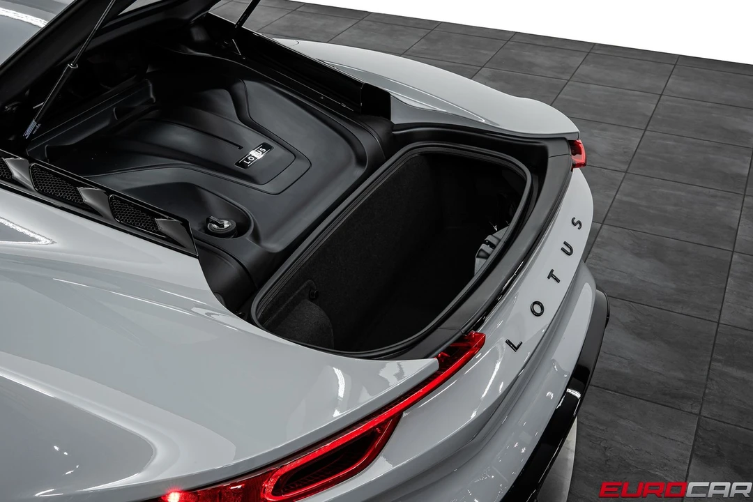2026 Lotus Emira - Image 20 of 31