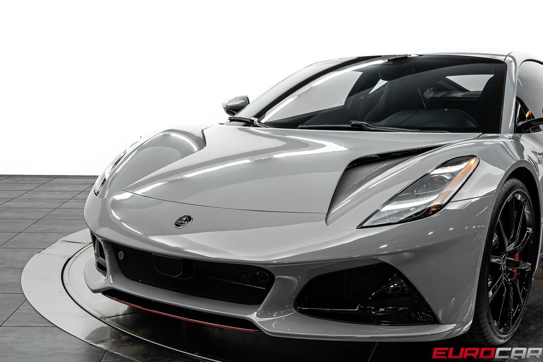 2026 Lotus Emira - Image 12 of 31