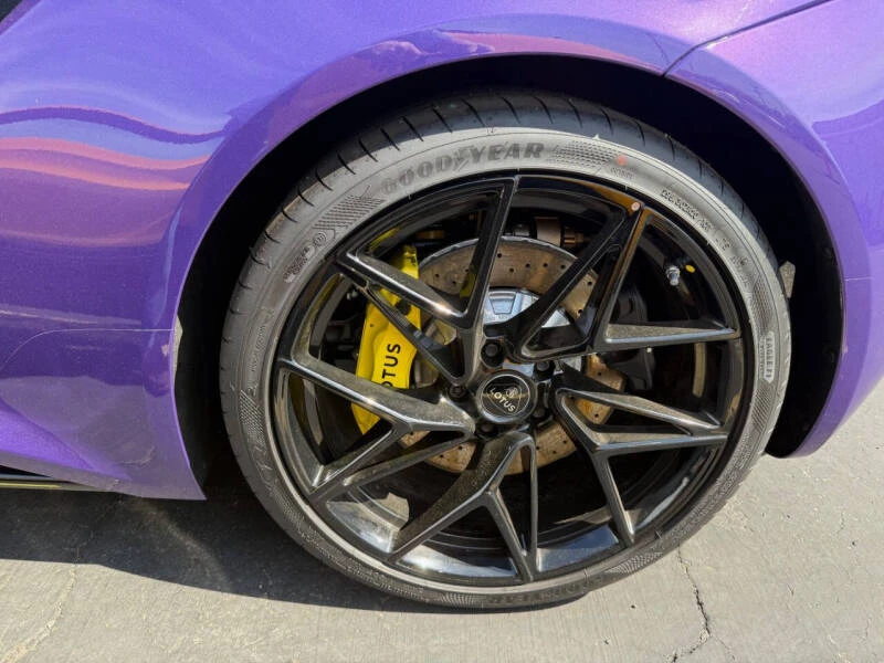 2026 Lotus Emira - Image 7 of 10