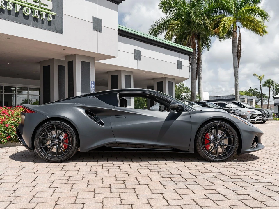 2026 Lotus Emira - Image 26 of 31