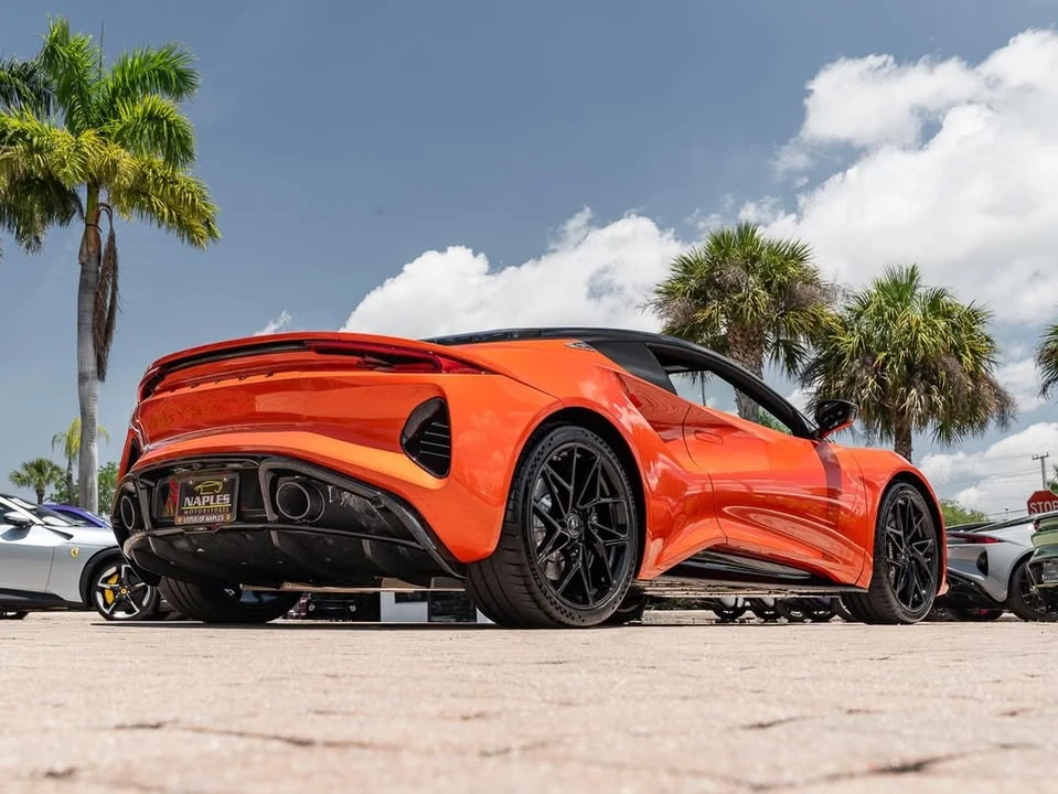 2026 Lotus Emira - Image 5 of 19