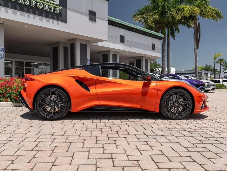 2026 Lotus Emira - Image 19 of 19