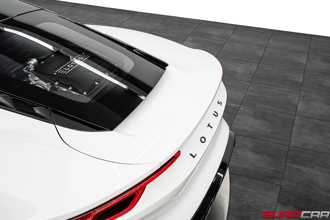 2026 Lotus Emira - Image 19 of 31
