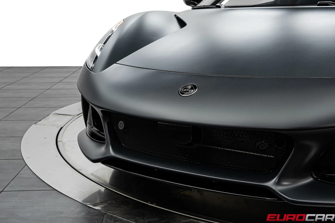 2026 Lotus Emira - Image 10 of 31