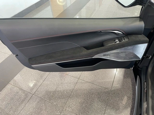 2026 Lotus Emira - Image 20 of 31