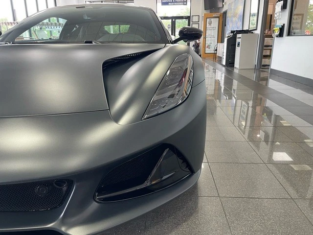 2026 Lotus Emira - Image 10 of 31