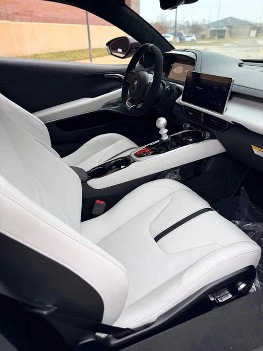 2026 Lotus Emira - Image 13 of 15