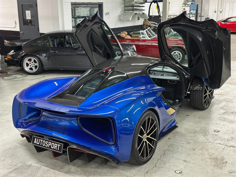 2026 Lotus Evija - Image 16 of 31