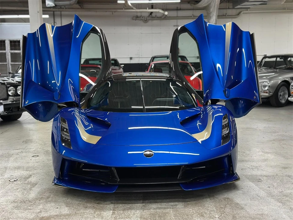 2026 Lotus Evija - Image 18 of 31
