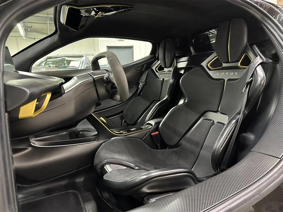 2026 Lotus Evija - Image 24 of 31
