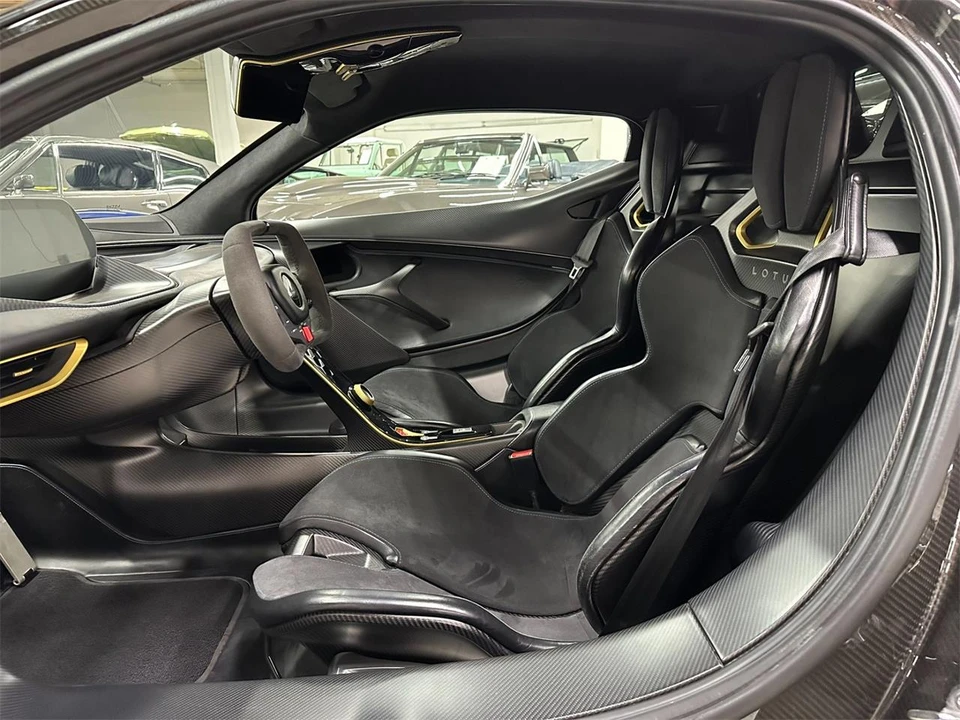 2026 Lotus Evija - Image 23 of 31
