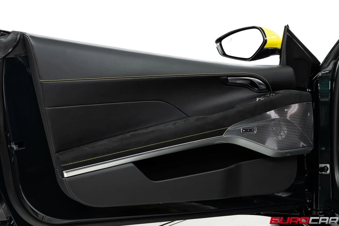 2026 Lotus Evora - Image 26 of 31