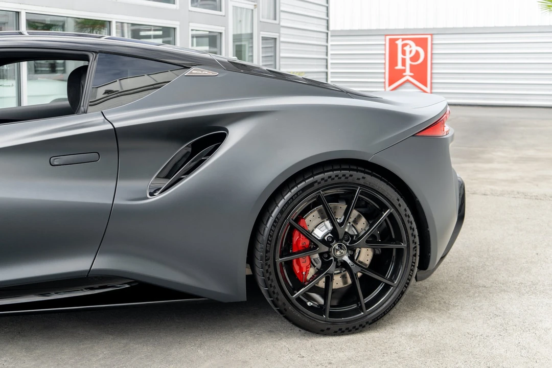 2026 Lotus Evora - Image 4 of 31