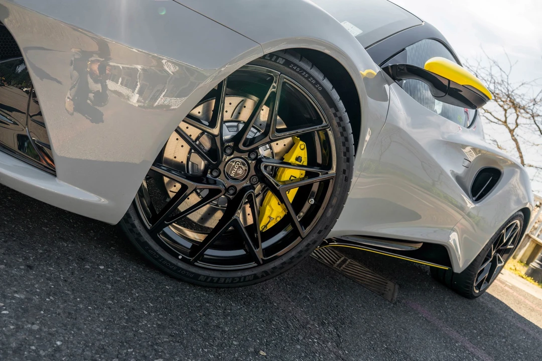2026 Lotus Evora - Image 3 of 31