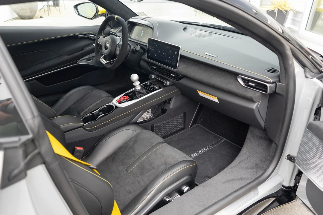 2026 Lotus Evora - Image 24 of 31