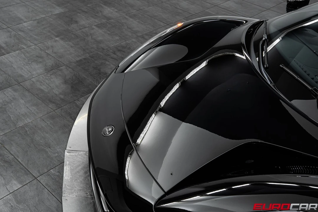 2026 Lotus Evora - Image 9 of 31
