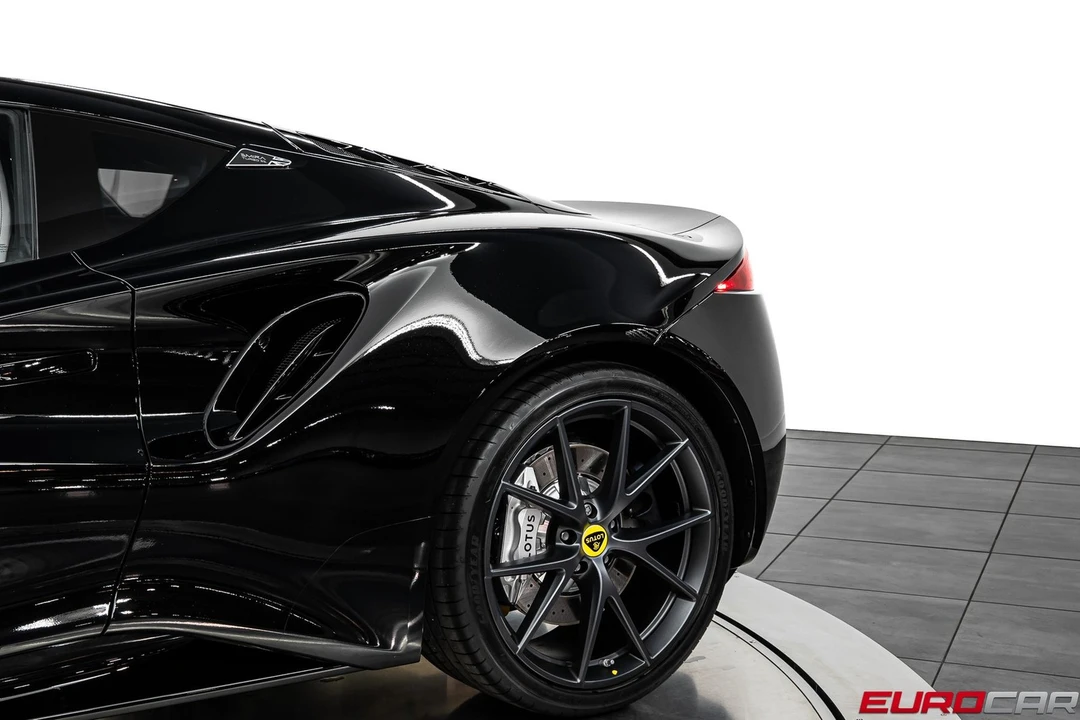 2026 Lotus Evora - Image 15 of 31