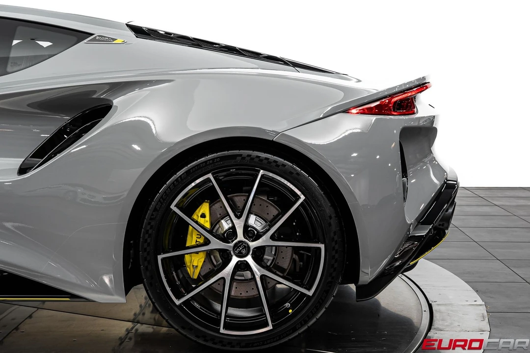 2026 Lotus Evora - Image 18 of 31