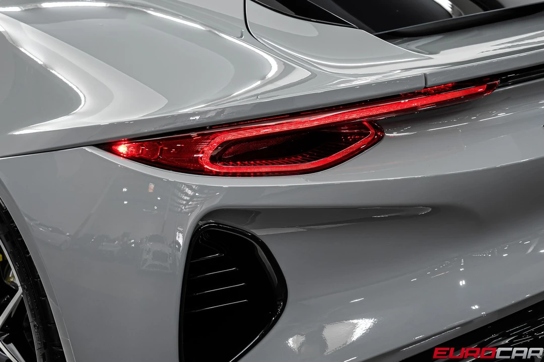 2026 Lotus Evora - Image 22 of 31
