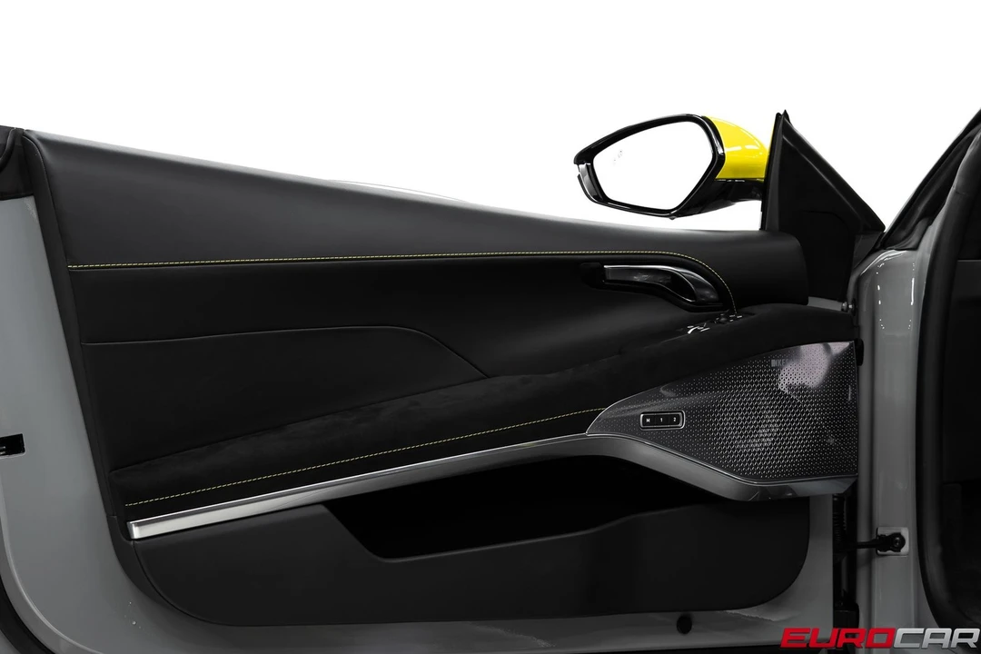 2026 Lotus Evora - Image 27 of 31