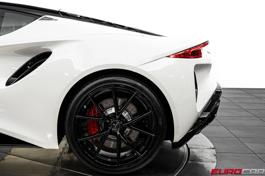 2026 Lotus Evora - Image 16 of 31
