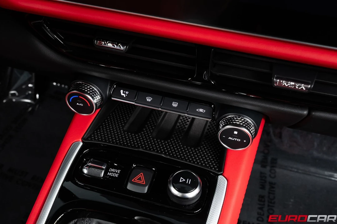 2026 Lotus Evora - Image 31 of 31