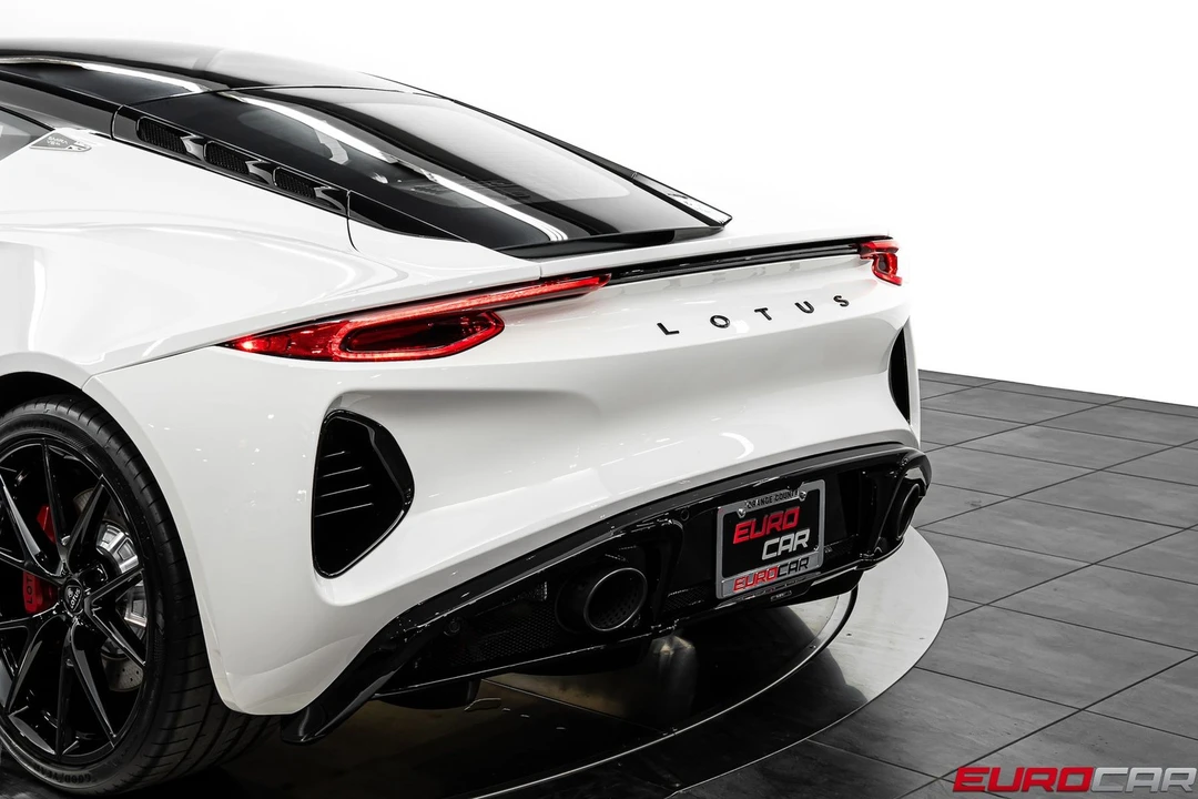 2026 Lotus Evora - Image 17 of 31