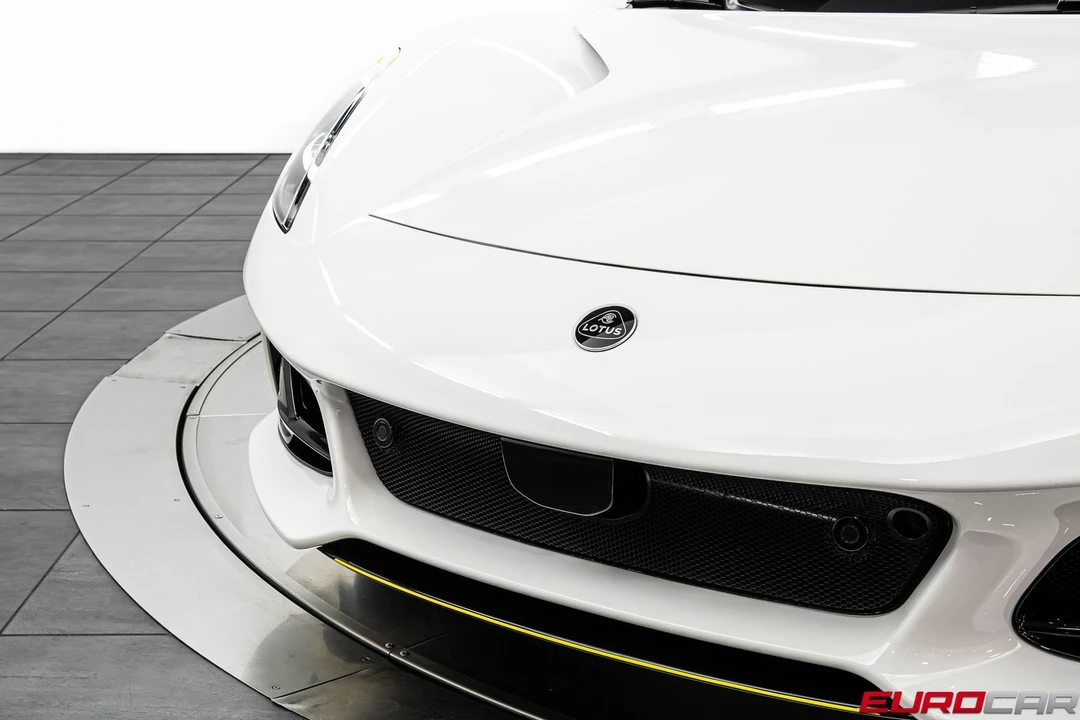 2026 Lotus Evora - Image 9 of 31