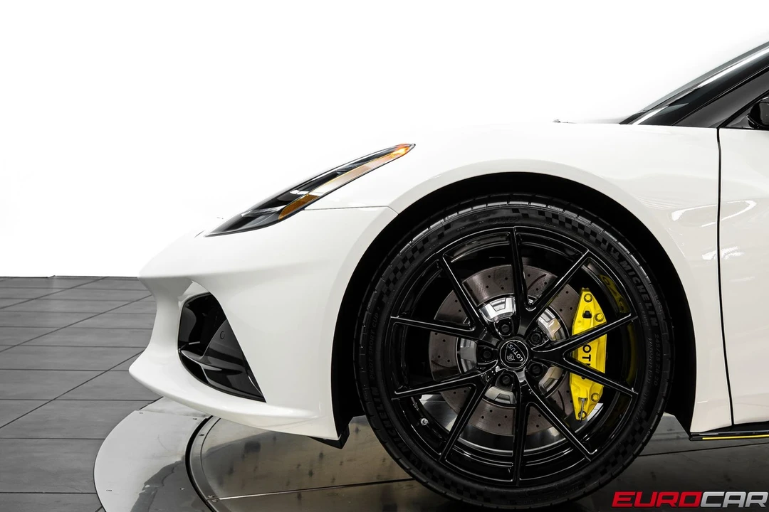2026 Lotus Evora - Image 13 of 31