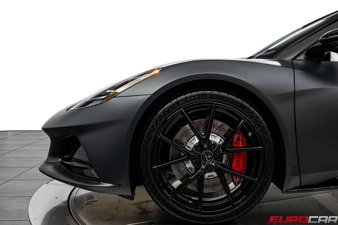 2026 Lotus Evora - Image 13 of 31