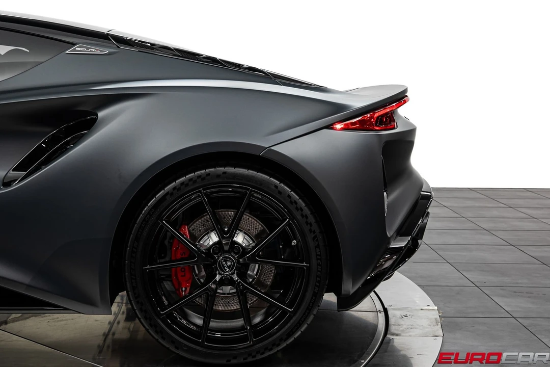 2026 Lotus Evora - Image 16 of 31