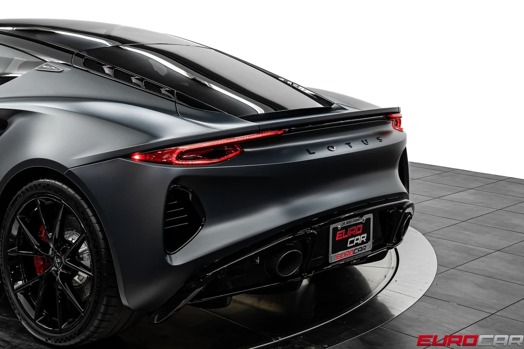 2026 Lotus Evora - Image 17 of 31