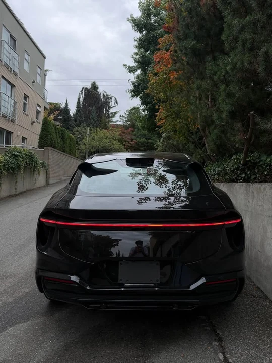 2026 Lotus Eletre - Image 10 of 19