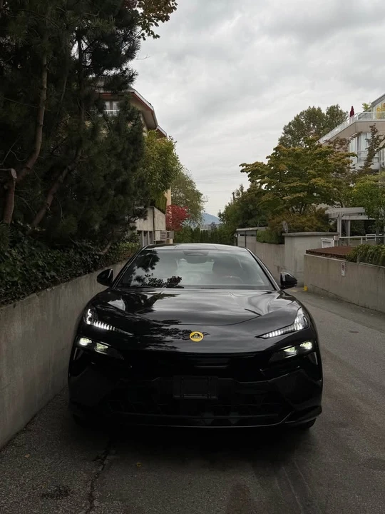 2026 Lotus Eletre - Image 3 of 19