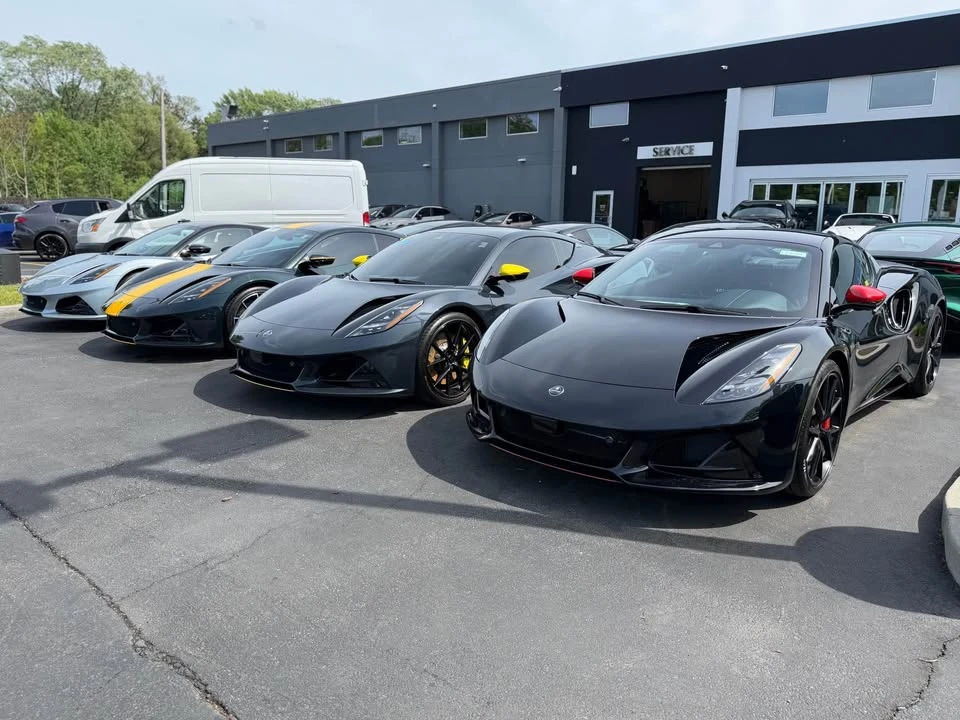 2026 Lotus Emira - Image 4 of 11